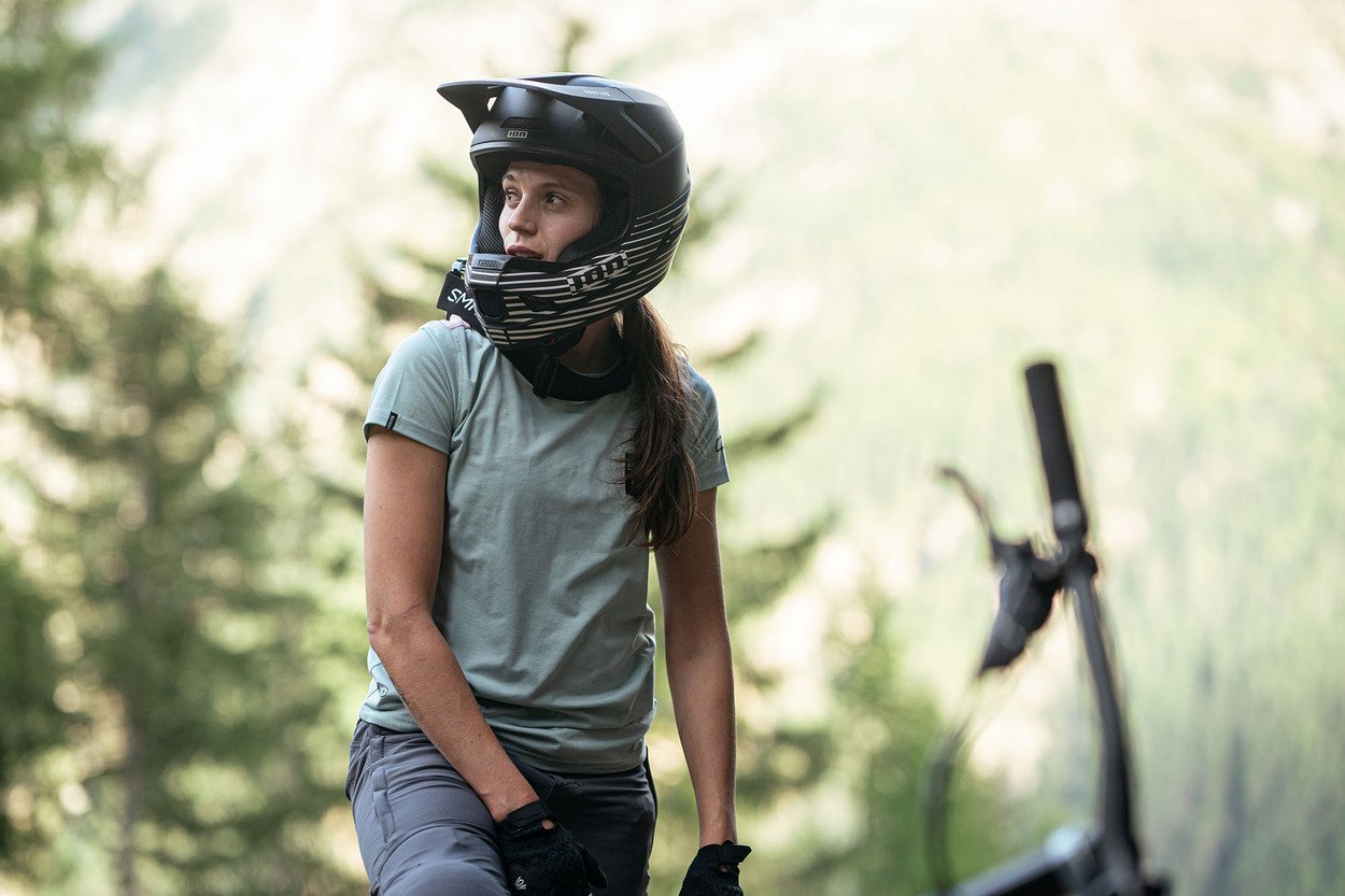 ION Women MTB Jersey Seek Amp Shortsleeve 2022